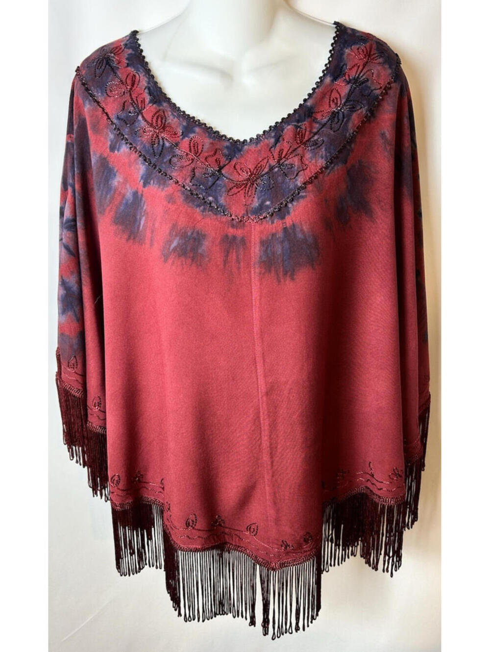 Indigo Thread Red Poncho  Size XL   NWT